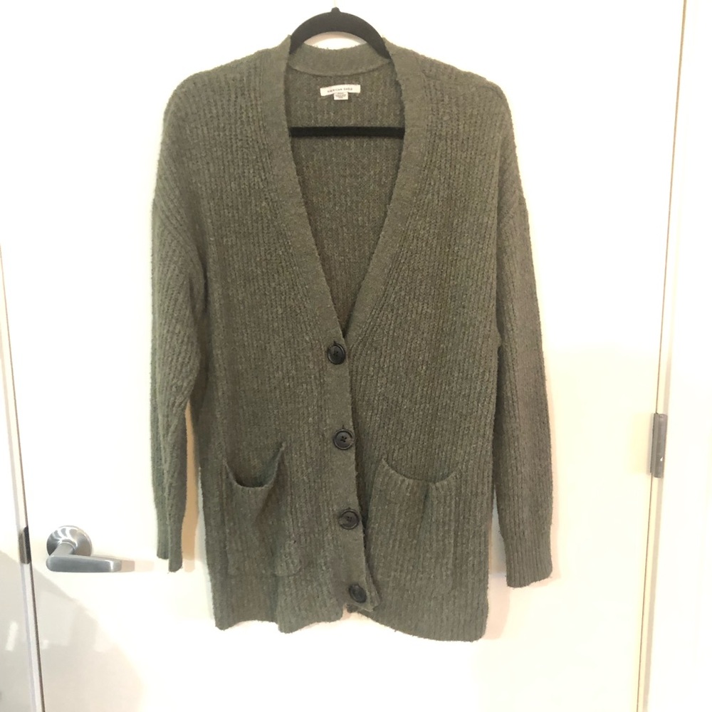 American Eagle - Button Up Cardigan